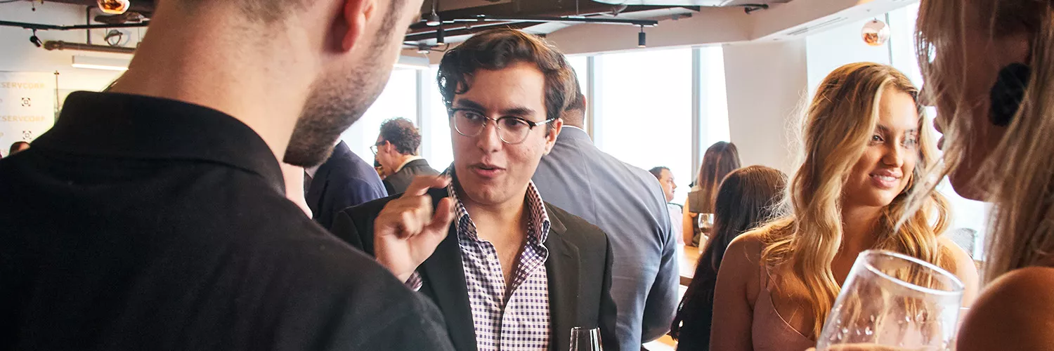 Servcorp clients networking and building connections with like-minded professionals.