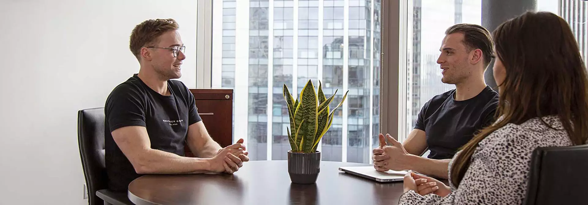 Boardrooms & <br>Meeting Rooms